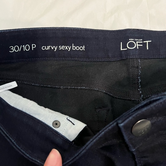 Ann Taylor Jeans - Picture 2 of 4